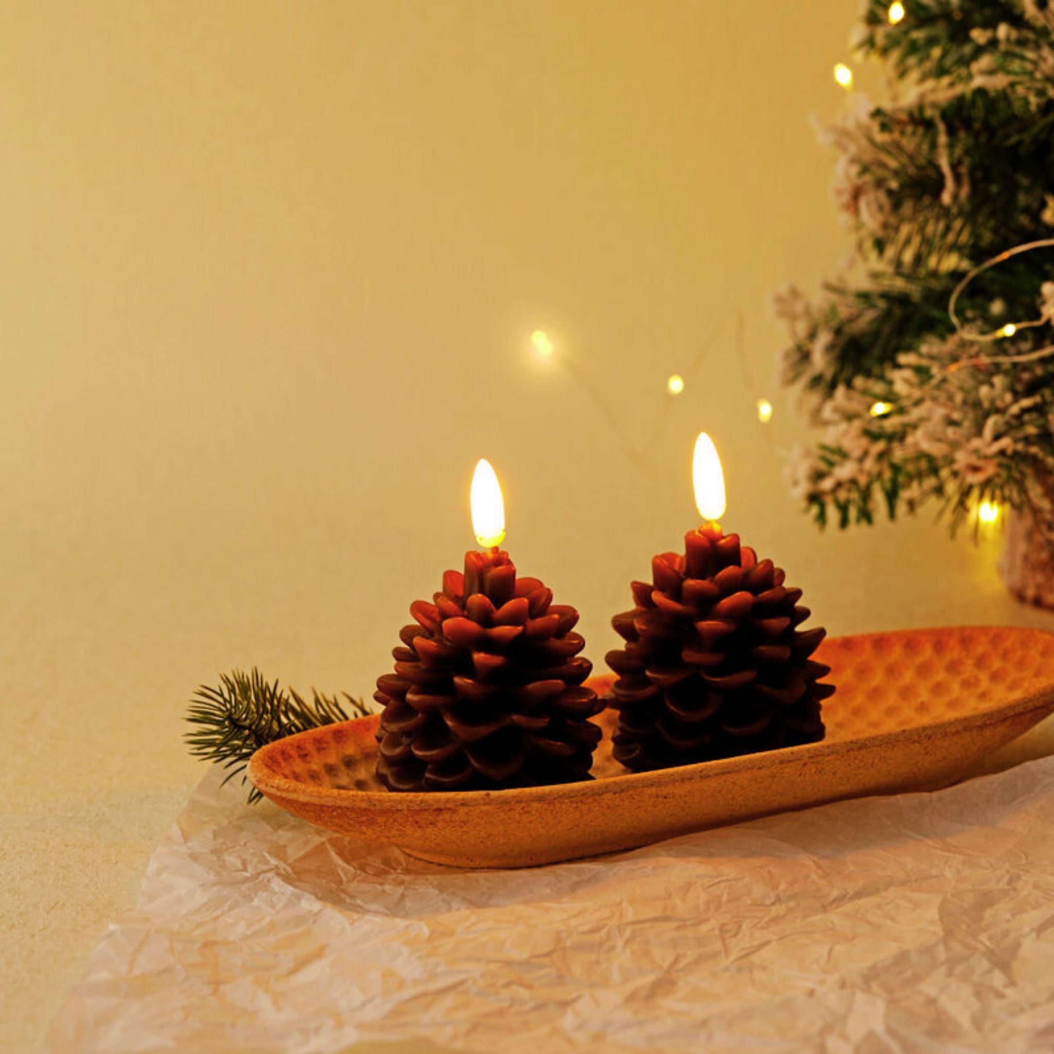 Flameless Pine Cone Wax Candle - Set of 2